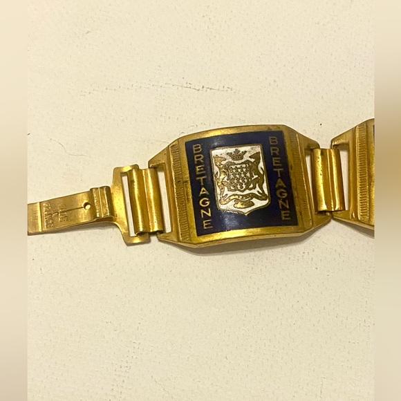 Vintage WWII Commemorative Panel Bracelet - Picture 7 of 15